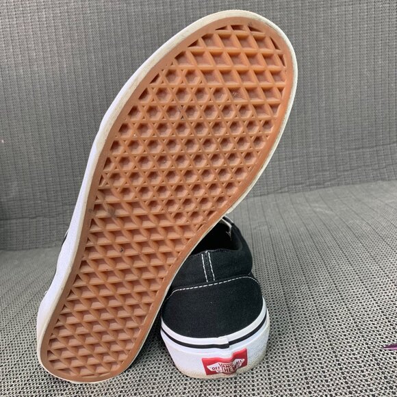 Vans Classic Slip-on Unisex Mens Size 7.5 Womans size 9 Black Canvas Sneakers - Picture 6 of 7